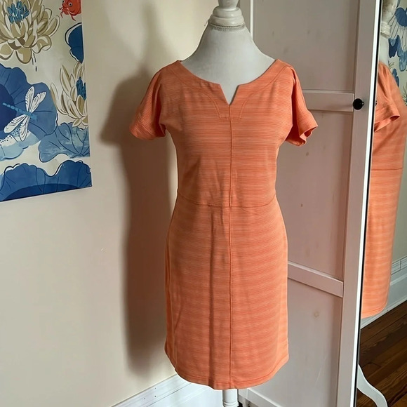 T by Talbots Comfortable T-Shirt Style Dress - Size S - Picture 1 of 7